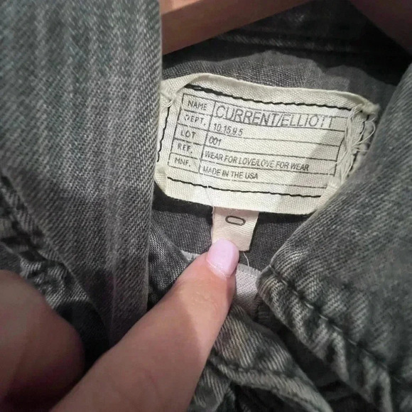 Current Elliott Pre Loved Button Down with Studs - SIZE 0 - Picture 2 of 2